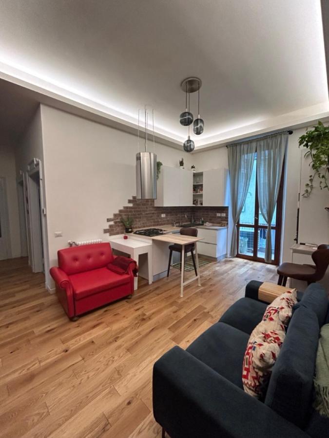 Gam Gam Isola Room Rent 밀라노 외부 사진
